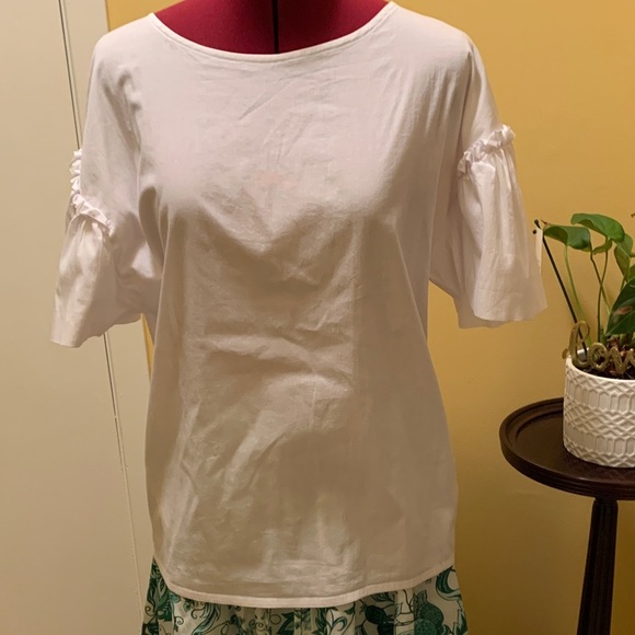 Stefanel Tops - Stefanel White Blouse with Ruffle Detail on short sleeves